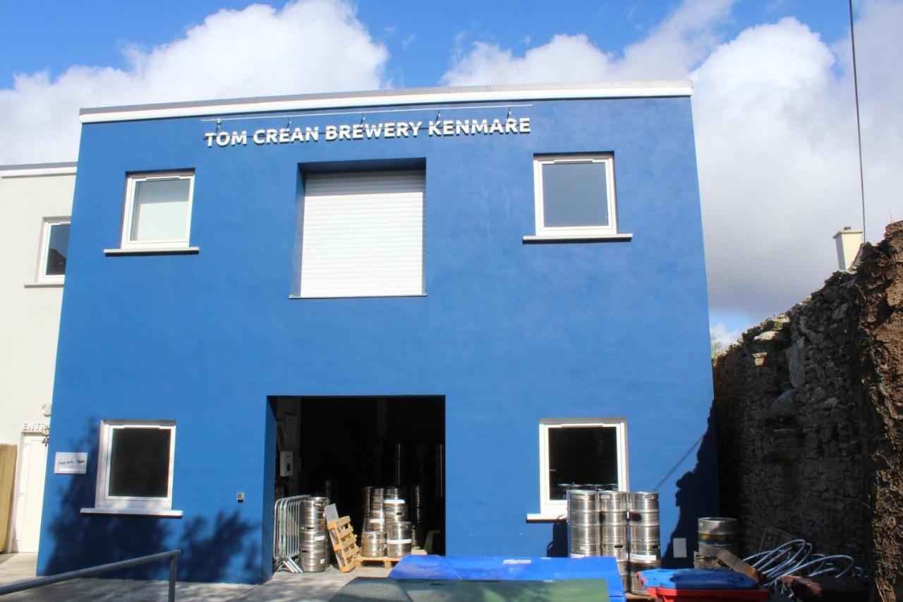 Tom Crean Base Camp - Food Drink Bed Ξενοδοχείο Kenmare Εξωτερικό φωτογραφία